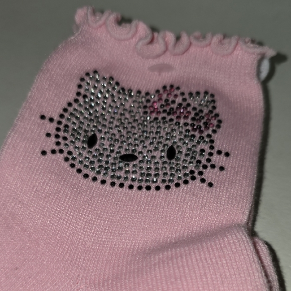Hello Kitty Socks - Picture 3 of 4